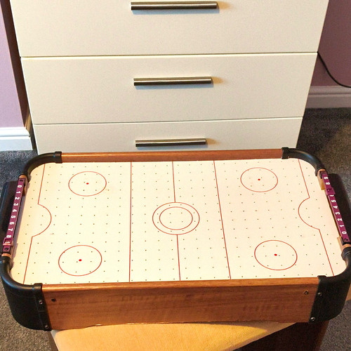 Table top air hockey - hockey,